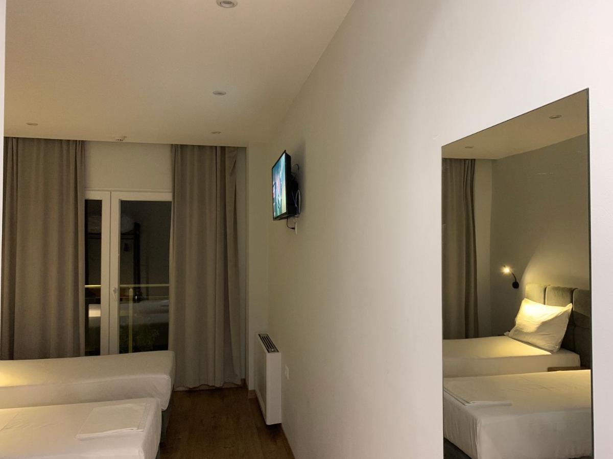 Merly Hotel Përmet Esterno foto